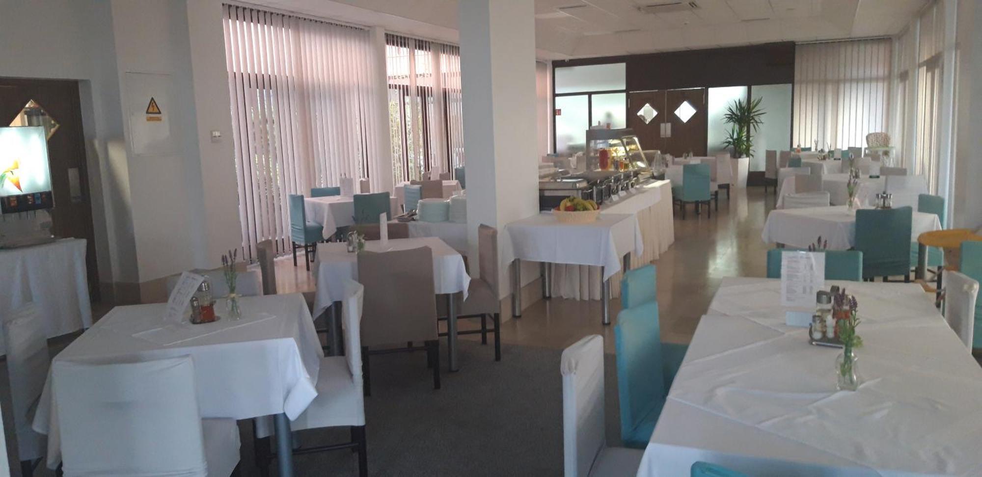 Hotel Albamaris Biograd Na Moru Extérieur photo